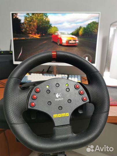 Руль logitech momo racing 270