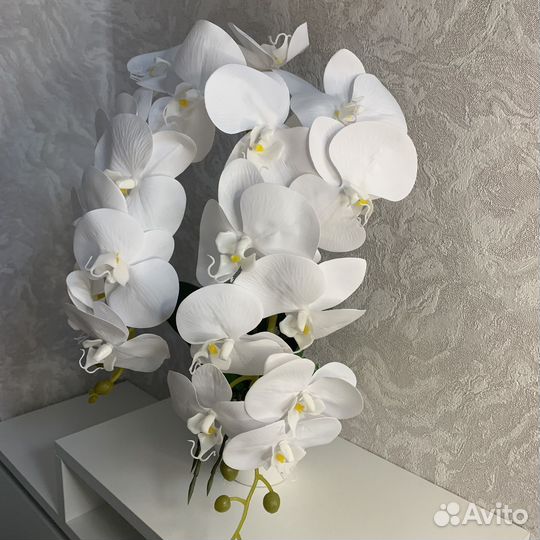 Орхидея белая, голубая, желтая (искусственная)