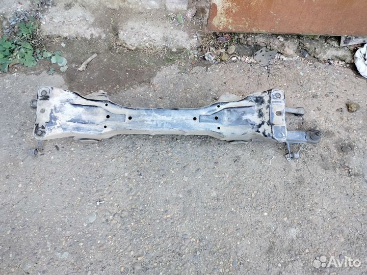 Задний подрамник хендай соната