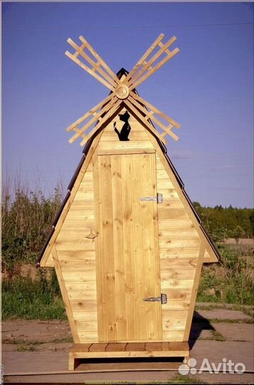 Уличный туалет деревянный Ш323