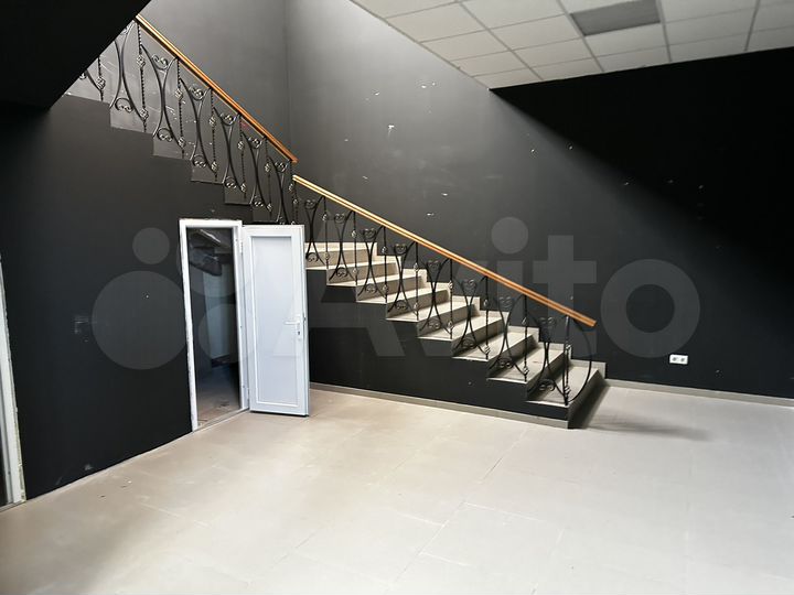 Торговая площадь, 350 м²