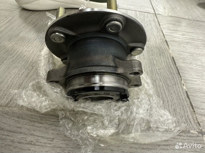 Ступица заднего колеса mitsubishi outlander