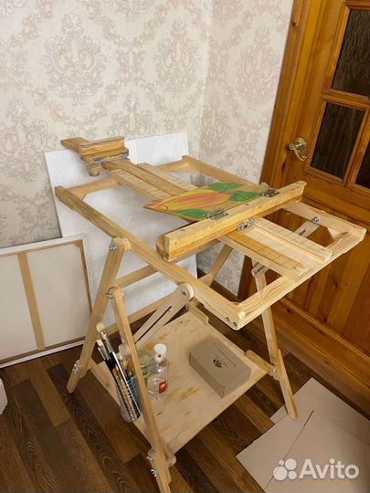 Мольберт художественный