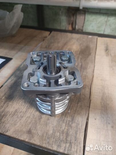 Насос шестеренный нш 10у-3