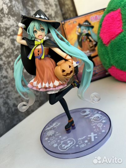 Аниме фигурка Хатсуне Мику хэллоуин оригинал