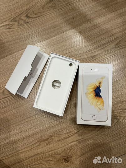 Коробка от iPhone 6s