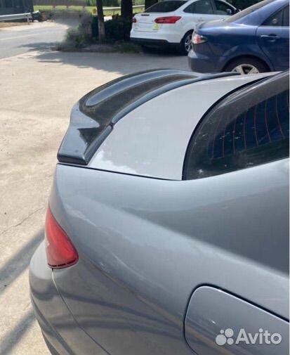 Спойлер Mercedes W204 черная глянцевая