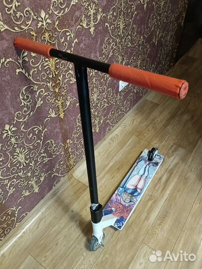 Трюковой самокат