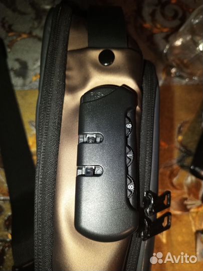 Сумка кроссбоди