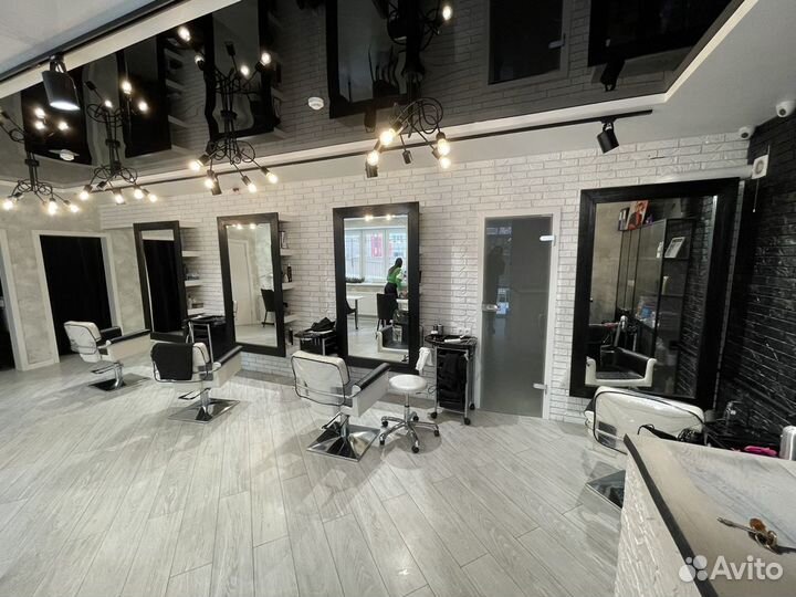 Аренда места мастера по маникюру