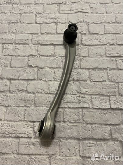 Рычаги передней подвески Audi A4 (новые,оригинал)