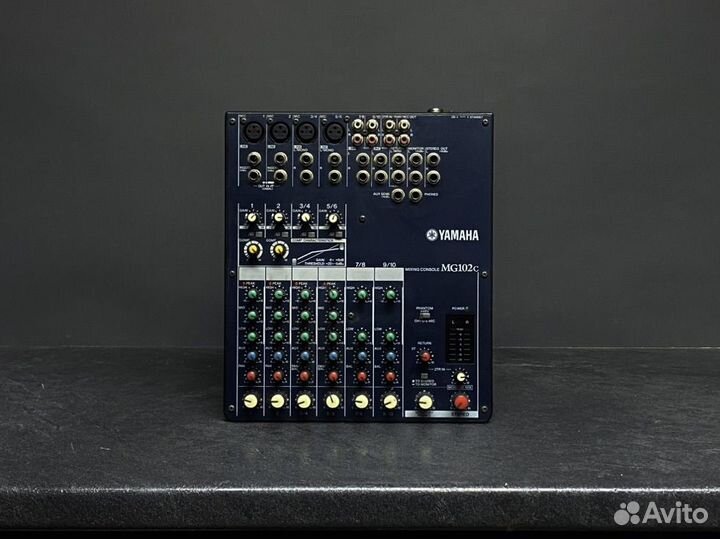 Микшерный пульт Yamaha MG102C