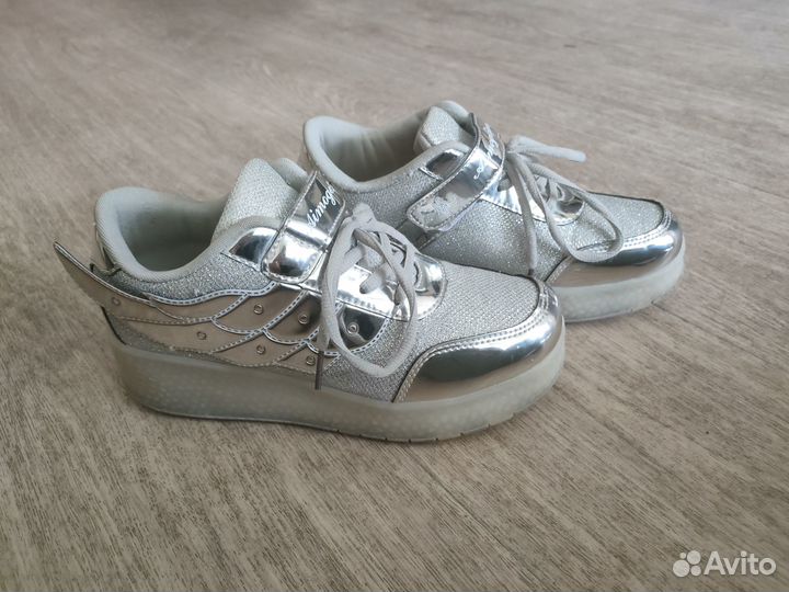 Кроссовки ролики 4 колеса 37 рр (24см стелька)