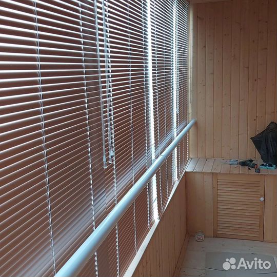 Жалюзи горизонтальные