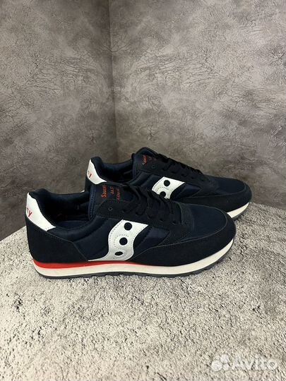 Кроссовки saucony