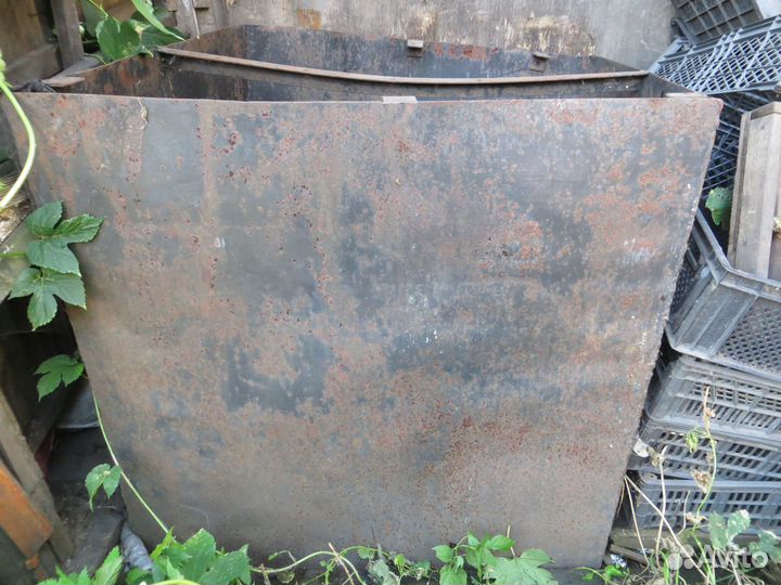 Пpoдам,меняю метал.бак 100х100х100
