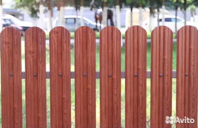 Металлический штакетник М-образный