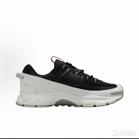 Nike vomero 5 roam