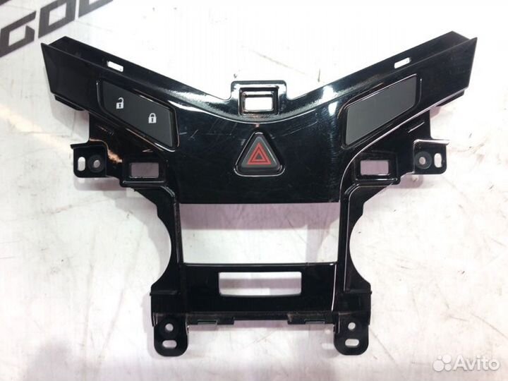 Накладка на торпедо Chevrolet Cruze Z20D1 2010