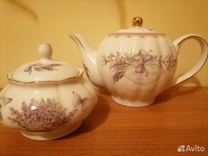 Заварочный чайник + сахарница