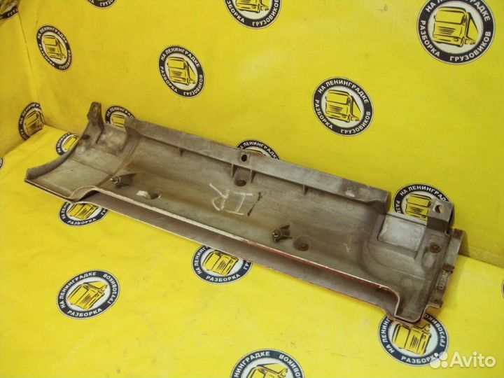 Угол кабины правый 8142408 iveco, EuroTech, EuroSt