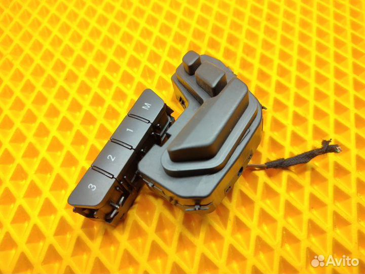 Блок управления сиденьем передний правый Mercedes