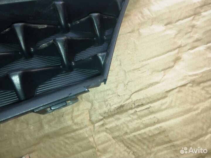 Рёшётка бампера на киа рио