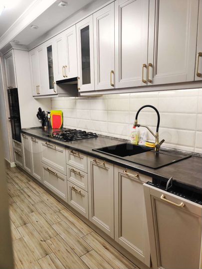 2-к. квартира, 59 м², 3/5 эт.