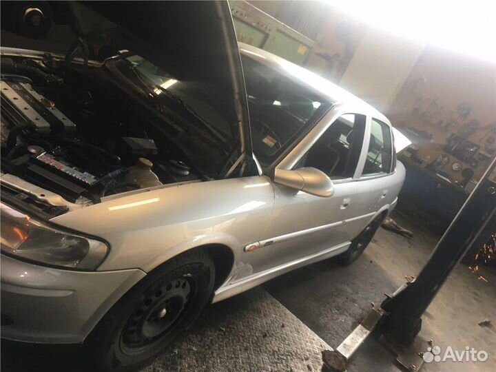 Разобран на запчасти Opel Vectra B 1995-2002