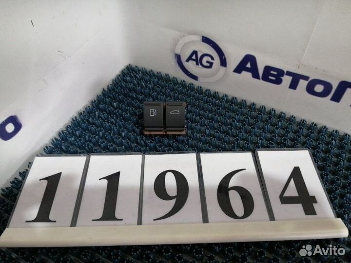 Блок кнопок Volkswagen Passat