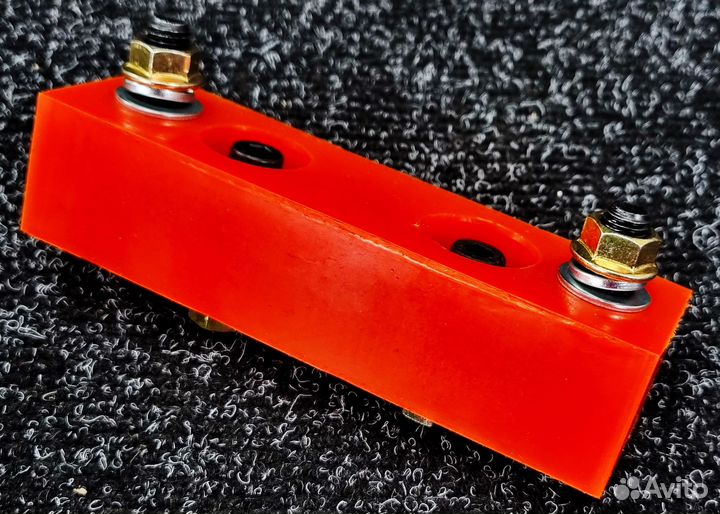 Опора (подушка) коробки передач Nissan Silvia 240s