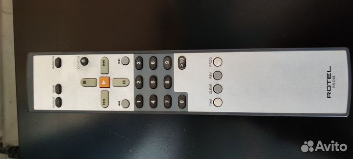 CD проигрыватель rotel RCD-1072