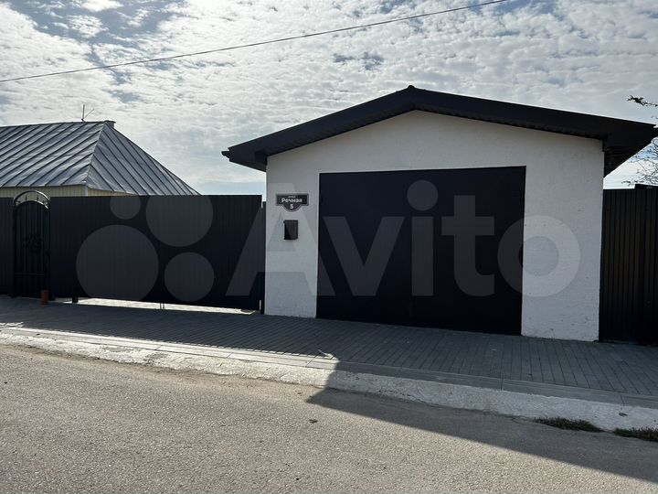 Дом 143 м² на участке 16 сот.