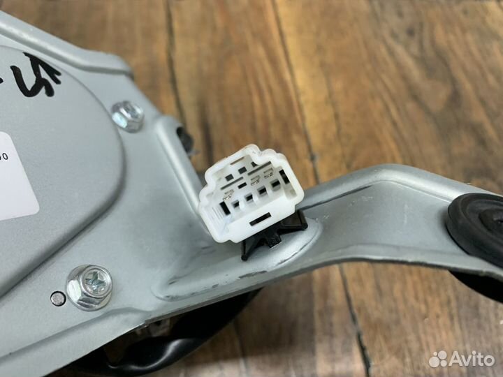 Kia Sorento 2 (XM) Моторчик стеклоочистителя