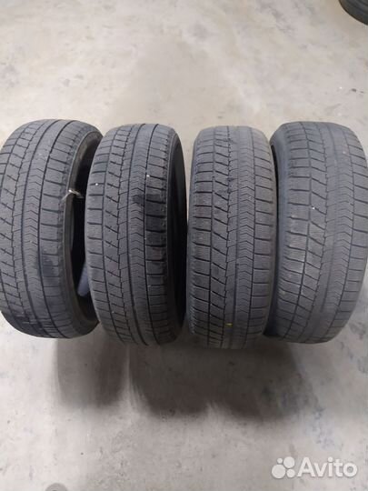 Bridgestone Blizzak VRX 185/60 R15