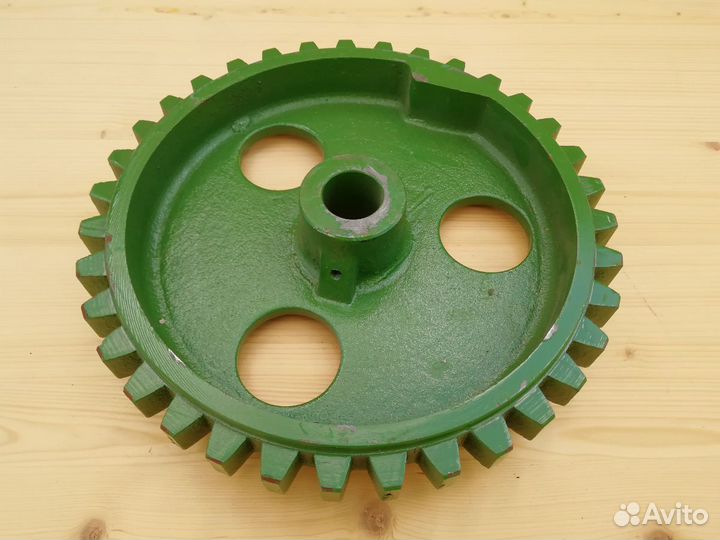 Шестерня пресс-подборщика John Deere, Z-35, AE3287