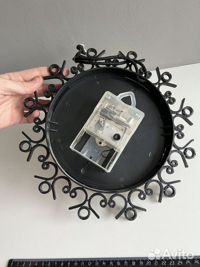 Часы настенные Янтарь, СССР. в родной коробке