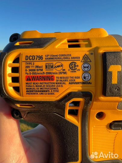 Шуруповерт Dewalt Dcd 796 оригинал Mexico