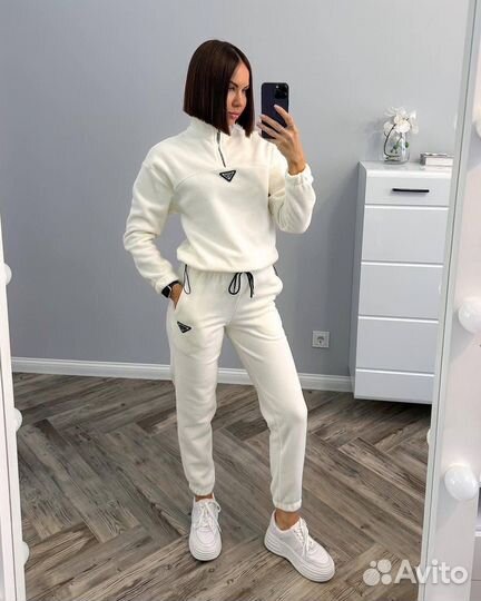 Спортивный костюм женский на флисе 42до 48