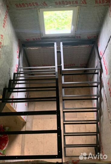 Изготовление лестниц под ключ