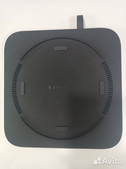 Satechi Mac Mini Hub & Stand с отсеком для SSD (Si