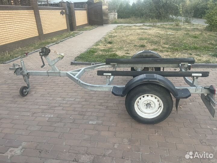 Прицеп для лодок и гидроциклов