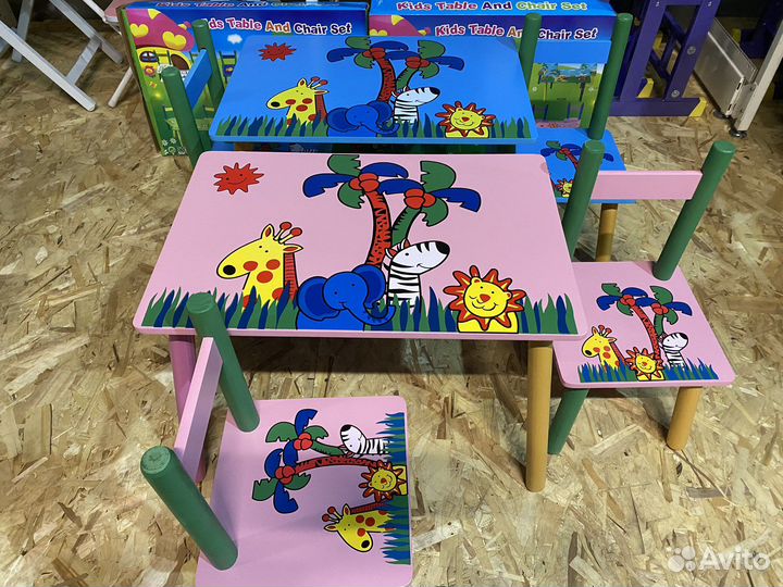 Детский стол и 2 стульчика набор