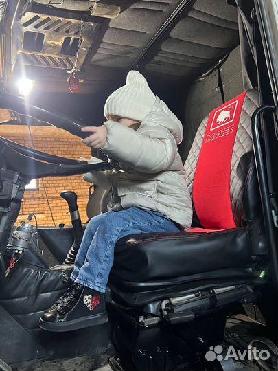 МАЗ 6303А8-328, 2011