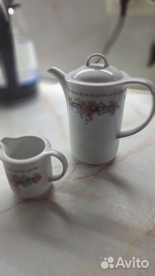 Заварник и молочник германия