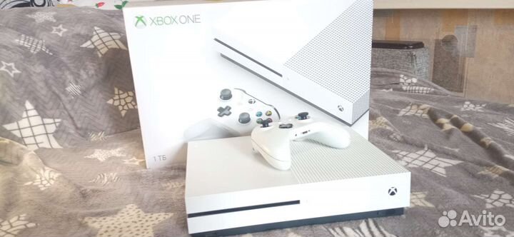 Xbox One s 1tb с играми