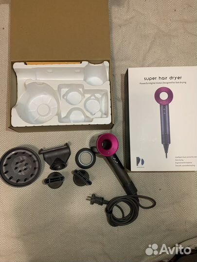 Фен Dyson новый