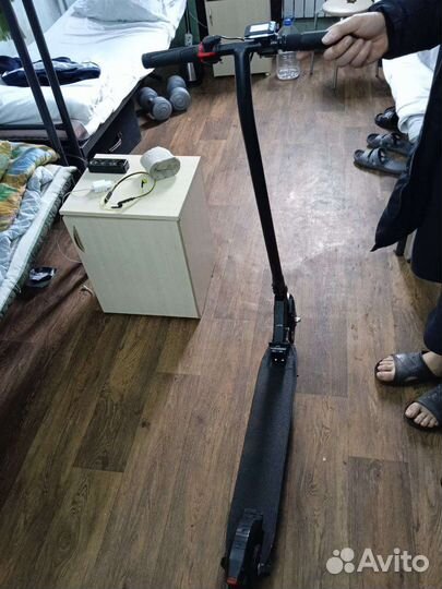 Электросамокат hiper slim