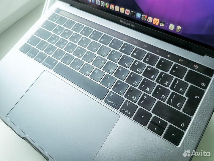 Ноутбук Apple Macbook Pro 13 2019 MHN2RU/A