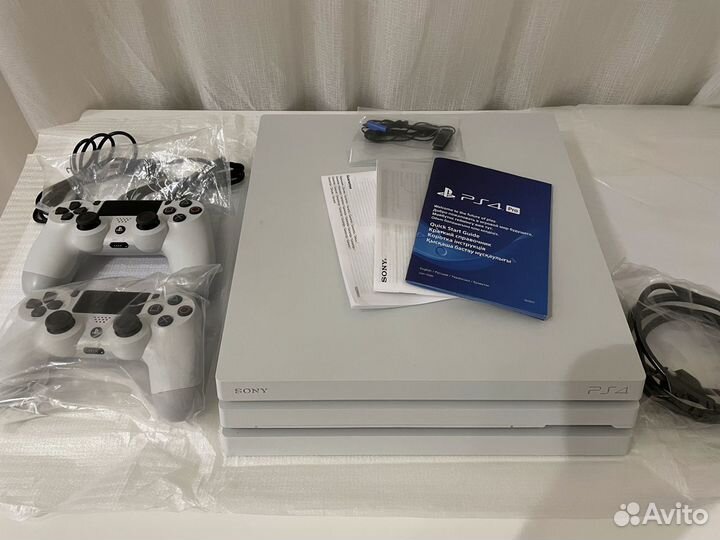 Sony Playstation 4 Pro (Glacier White) 5.05 прошит